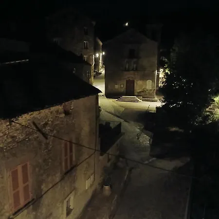 La Tour A Torra Apartment Porri