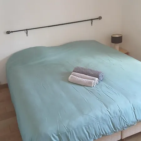 Apartment La Tour A Torra