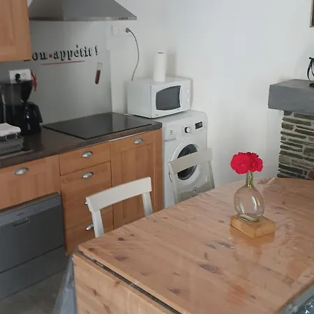 Apartment La Tour A Torra Porri