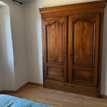 Apartment De La Tour Entre Et Ciel