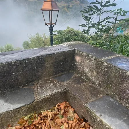 De La Tour Entre Et Ciel *